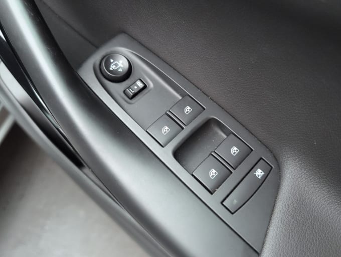 2025 Vauxhall Astra