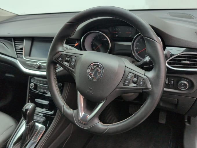 2025 Vauxhall Astra