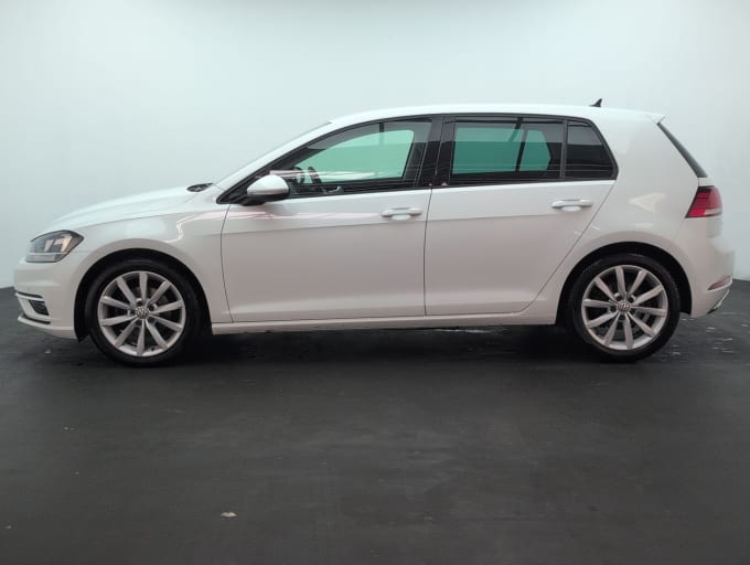2025 Volkswagen Golf