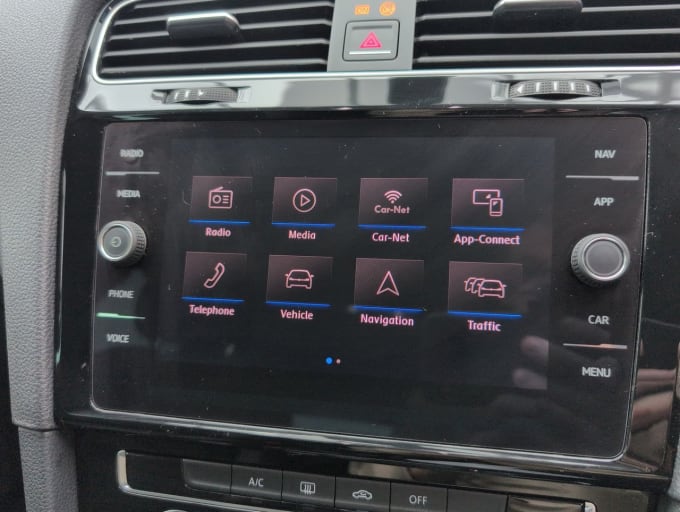 2025 Volkswagen Golf