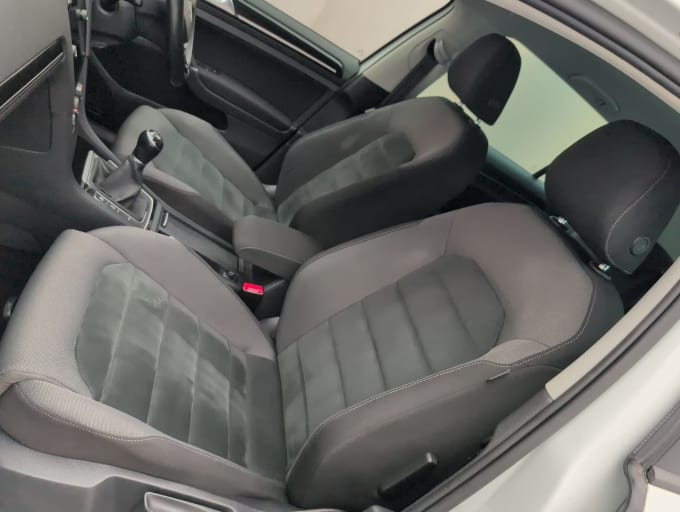 2025 Volkswagen Golf
