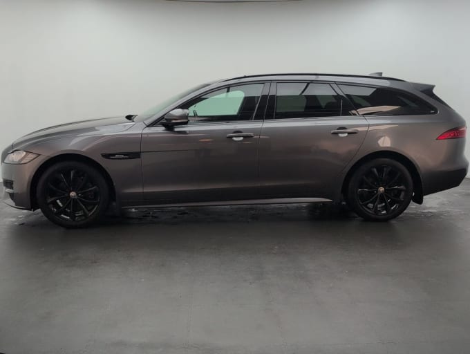 2025 Jaguar Xf