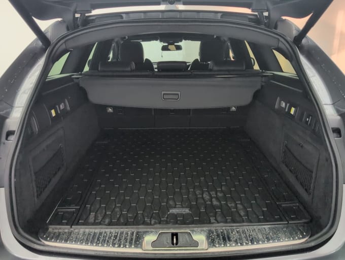 2025 Jaguar Xf