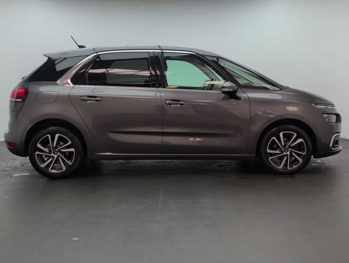 2025 Citroen C4 Spacetourer