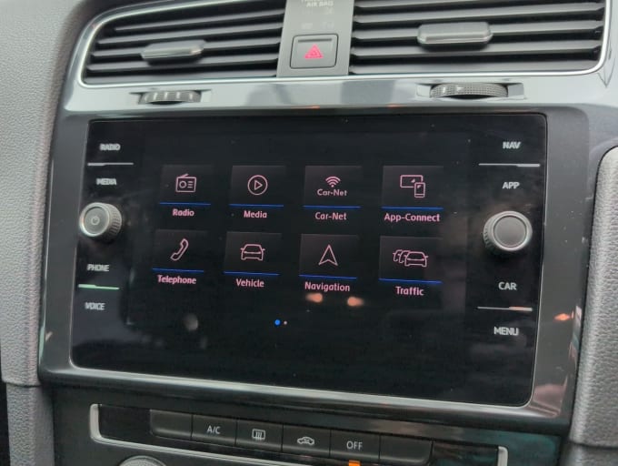 2025 Volkswagen Golf