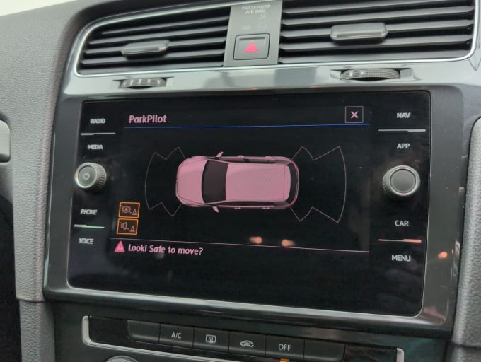 2025 Volkswagen Golf