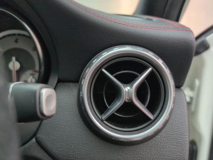 2025 Mercedes-benz Gla-class