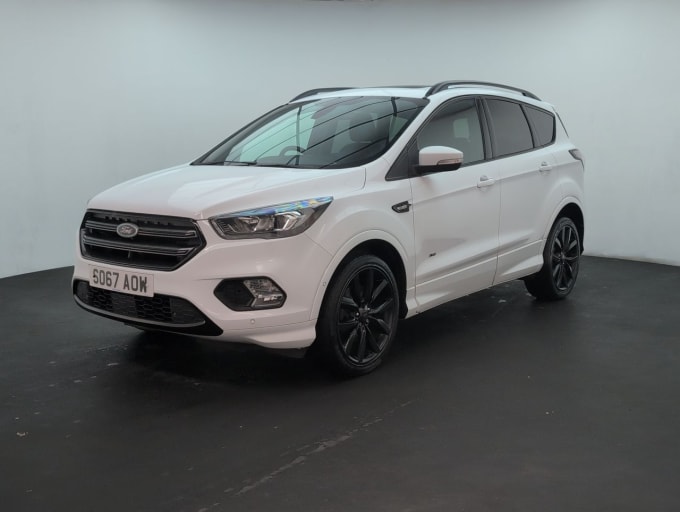 2025 Ford Kuga