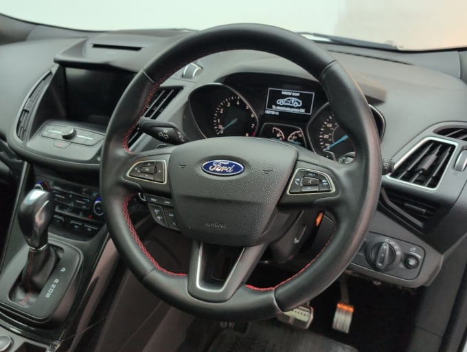 2025 Ford Kuga