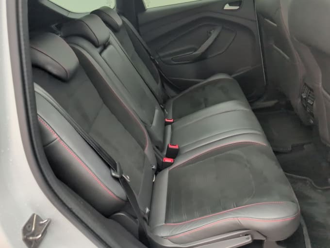 2025 Ford Kuga