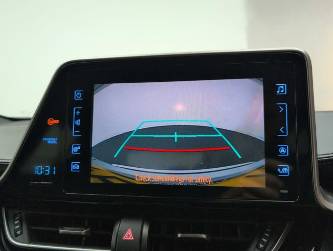 2025 Toyota C-hr