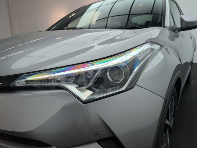 2025 Toyota C-hr