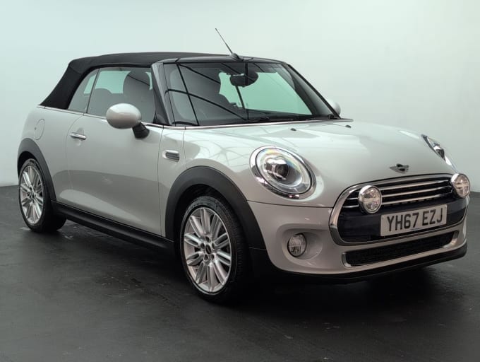 2025 Mini Convertible