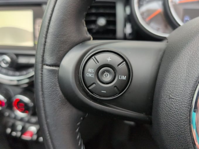 2025 Mini Convertible