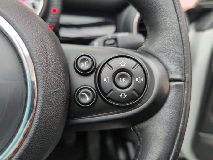 2025 Mini Convertible
