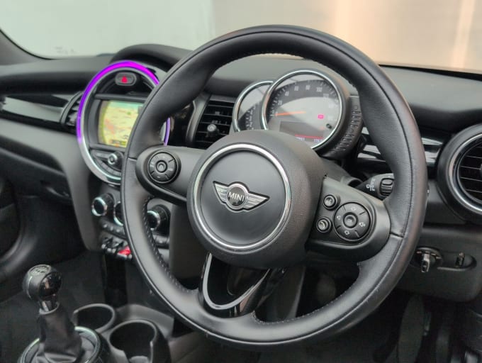 2025 Mini Convertible