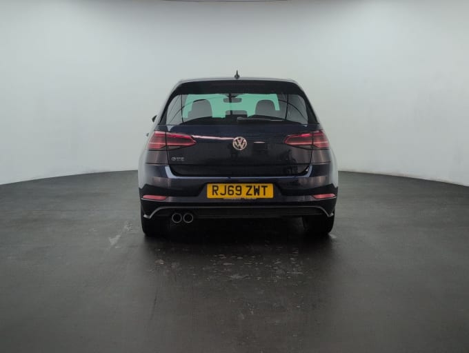 2025 Volkswagen Golf