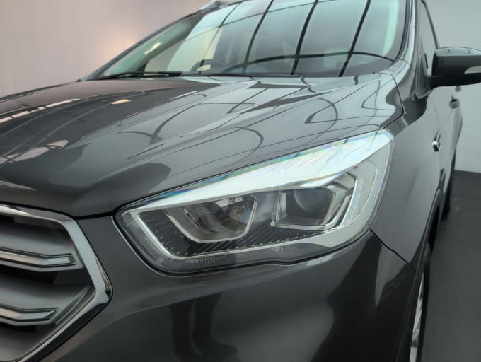 2025 Ford Kuga