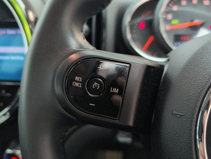 2025 Mini Countryman