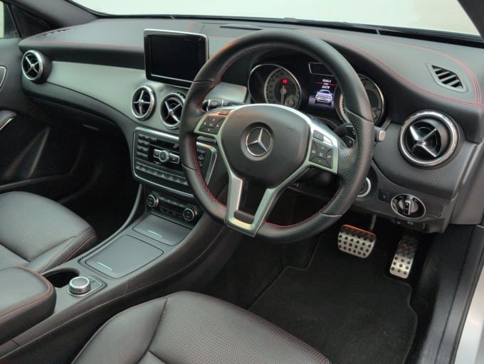 2025 Mercedes-benz Gla-class