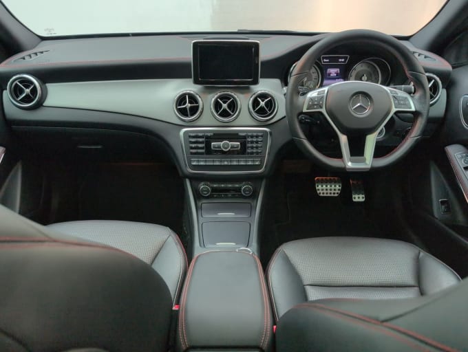 2025 Mercedes-benz Gla-class