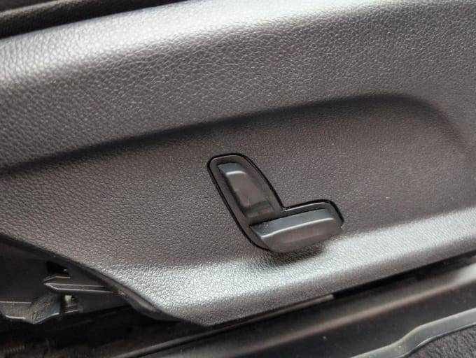 2025 Mercedes-benz Glc
