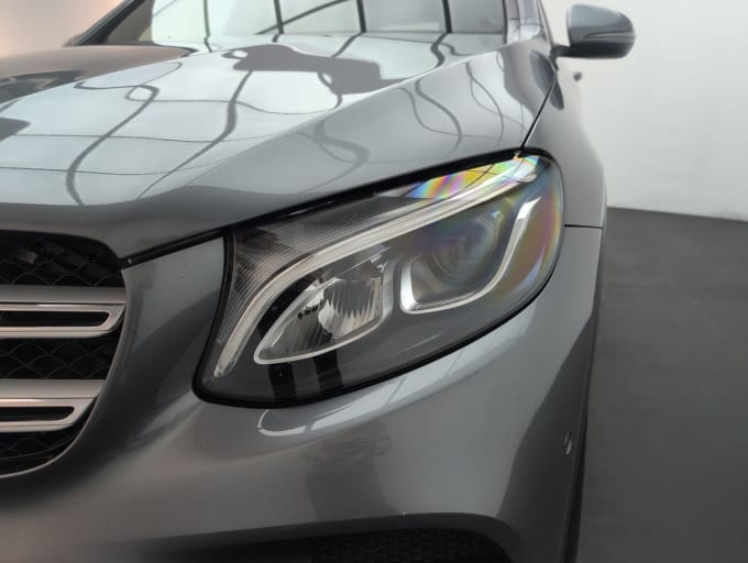 2025 Mercedes-benz Glc