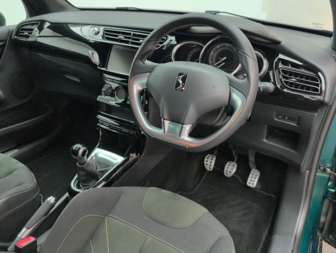 2025 Ds Automobiles Ds 4