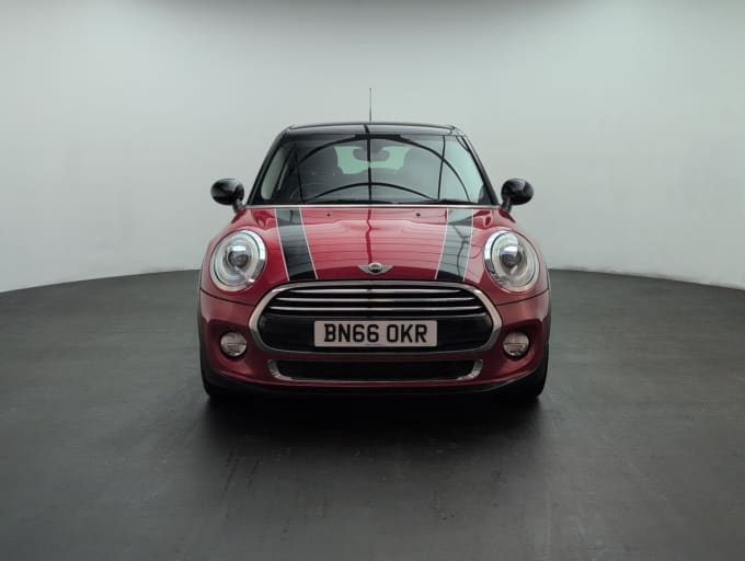 2025 Mini Hatch