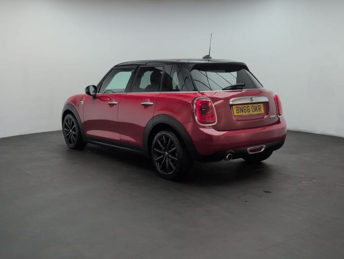 2025 Mini Hatch
