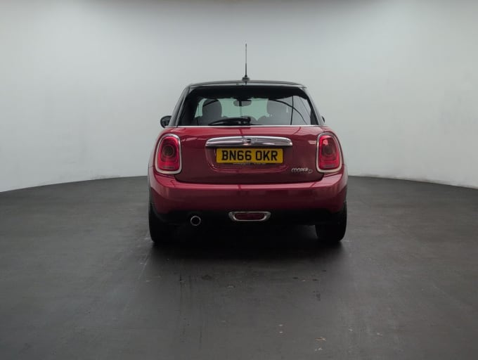 2025 Mini Hatch