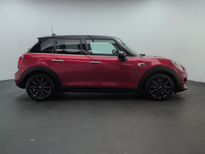 2025 Mini Hatch