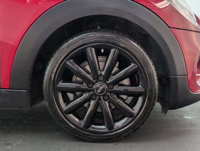 2025 Mini Hatch