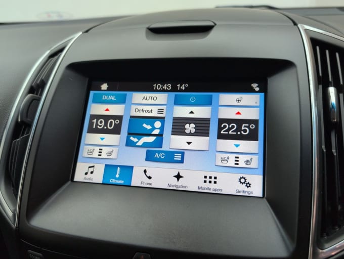 2025 Ford Edge