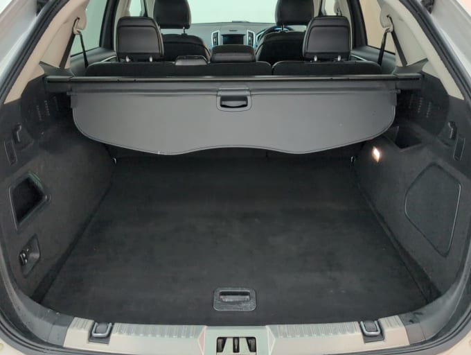 2025 Ford Edge