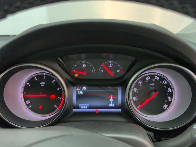 2025 Vauxhall Astra