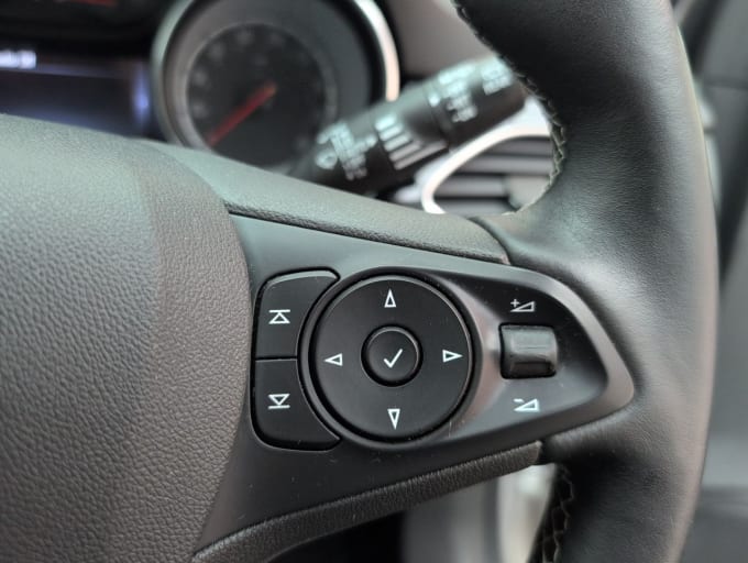 2025 Vauxhall Astra