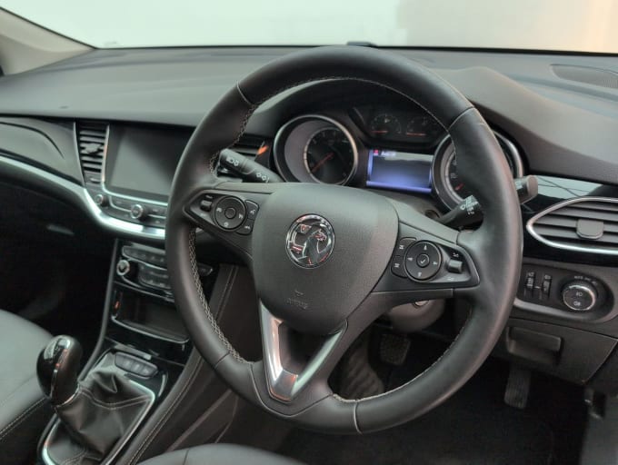 2025 Vauxhall Astra