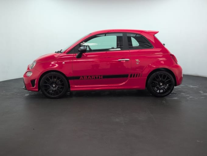 2025 Abarth 595