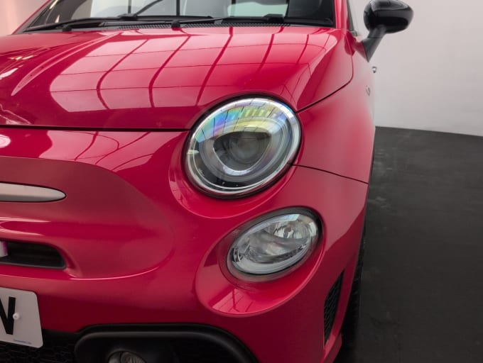 2025 Abarth 595