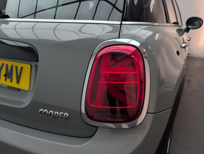 2025 Mini Hatch