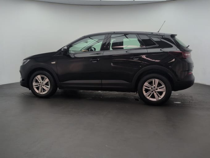2025 Vauxhall Grandland X