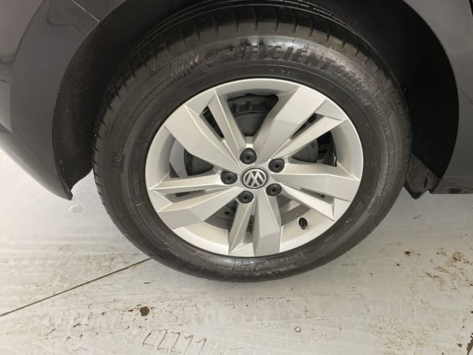 2019 Volkswagen Polo