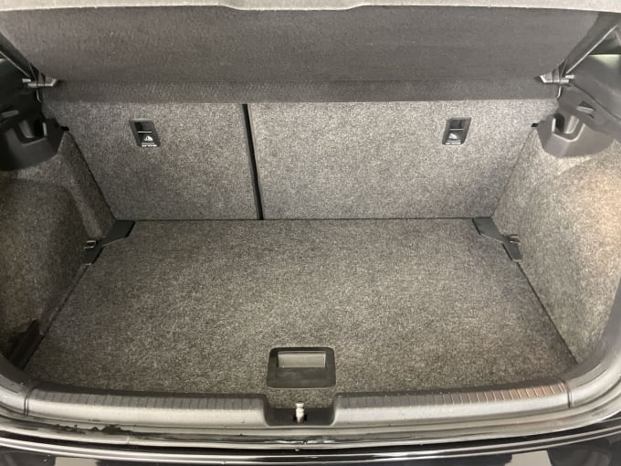 2019 Volkswagen Polo