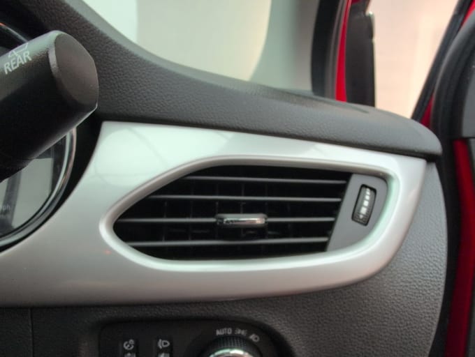 2025 Vauxhall Astra