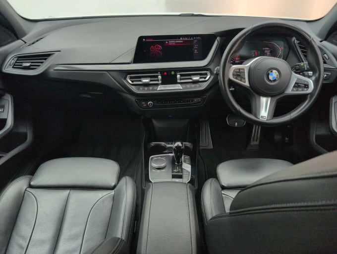 2025 BMW 1 Series