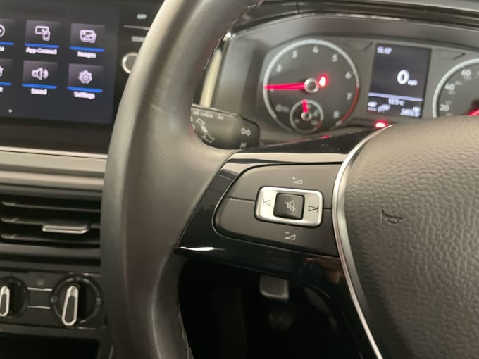 2019 Volkswagen Polo