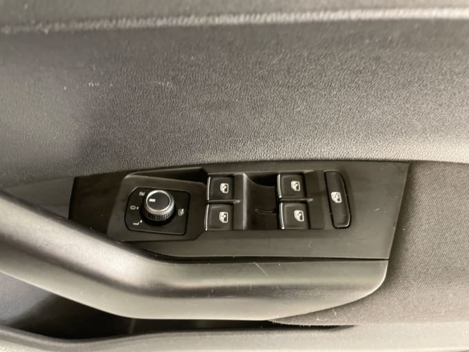 2019 Volkswagen Polo