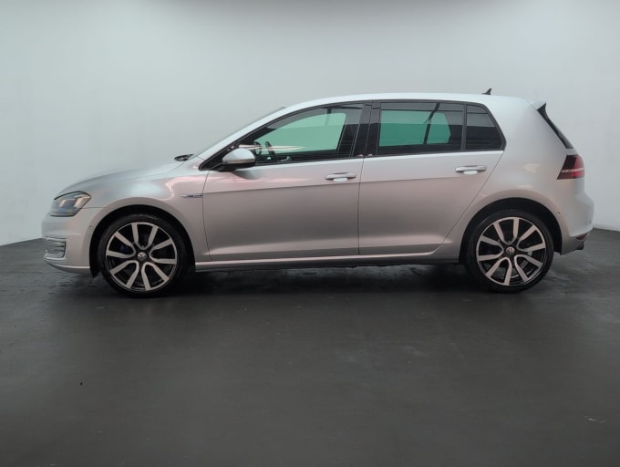 2025 Volkswagen Golf