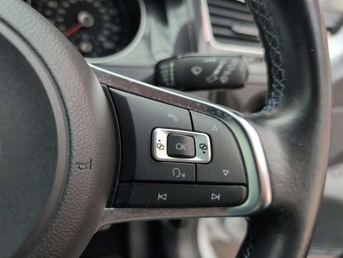 2025 Volkswagen Golf